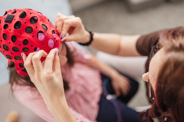 tDCS – TRANSKRANIÁLNA STIMULÁCIA JEDNOSMERNÝM PRÚDOM 40 min